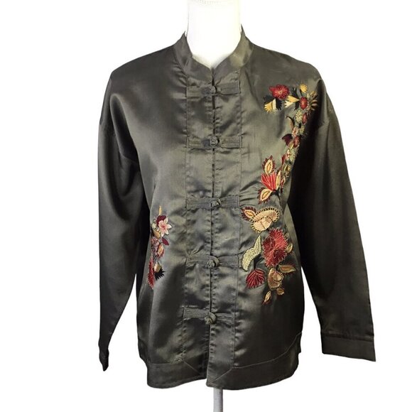 Chico's Design Embroidered Jacket Shirt Knot Buttons Asian Inspired Kimono Sz 1 - Picture 2 of 8